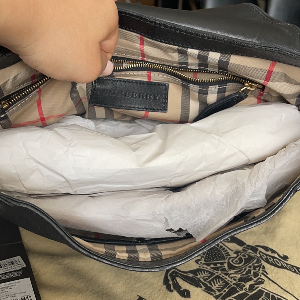 Burberry hobo black leather bag - Picture 13 of 16
